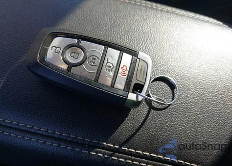 2025 Ford Escape Platinum from USA, damaged, VIN 1FMCU9JZ3SUB08221